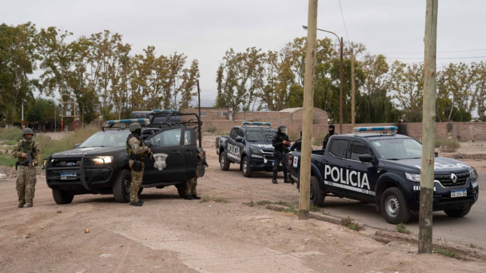 Desbarataron una banda criminal en Las Heras y secuestraron armas y drogas